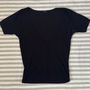 Elegant Black V-Neck Top